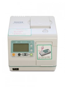 インフルエンザ迅速測定器　富士ドライケム IMMUNO AG1